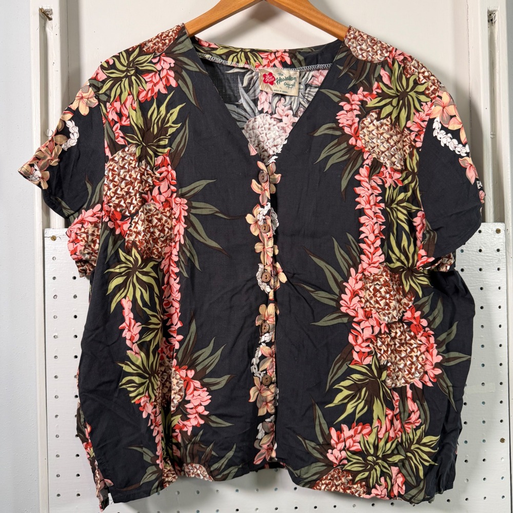 Hilo Hattie Hawaiian Original Top XL Black Pineapple Floral Rayon Button Front
